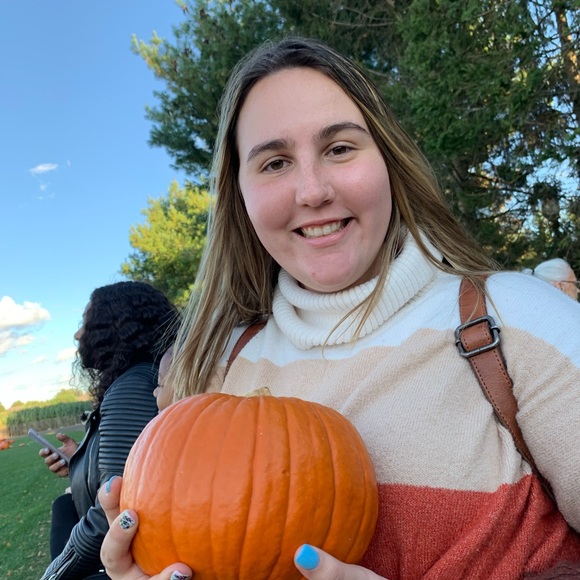 Meet your Posher, Sammy - Picture 1 of 1